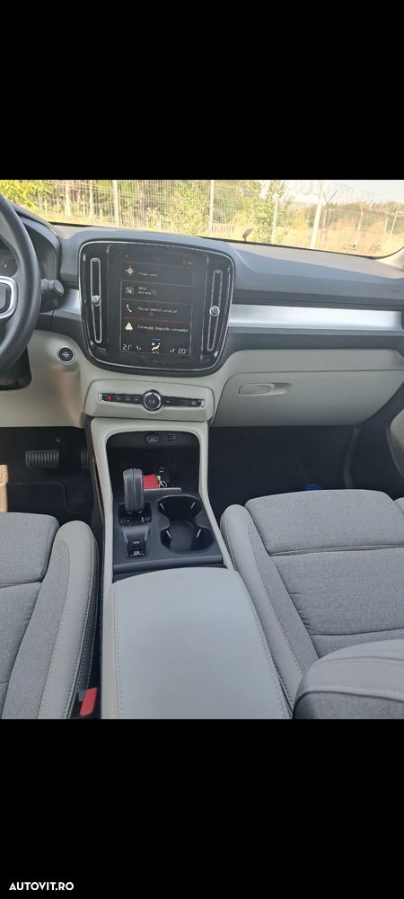 Volvo XC 40 D3 Geartronic Momentum Pro - 9