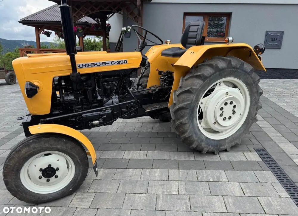 Ursus C330 - 2