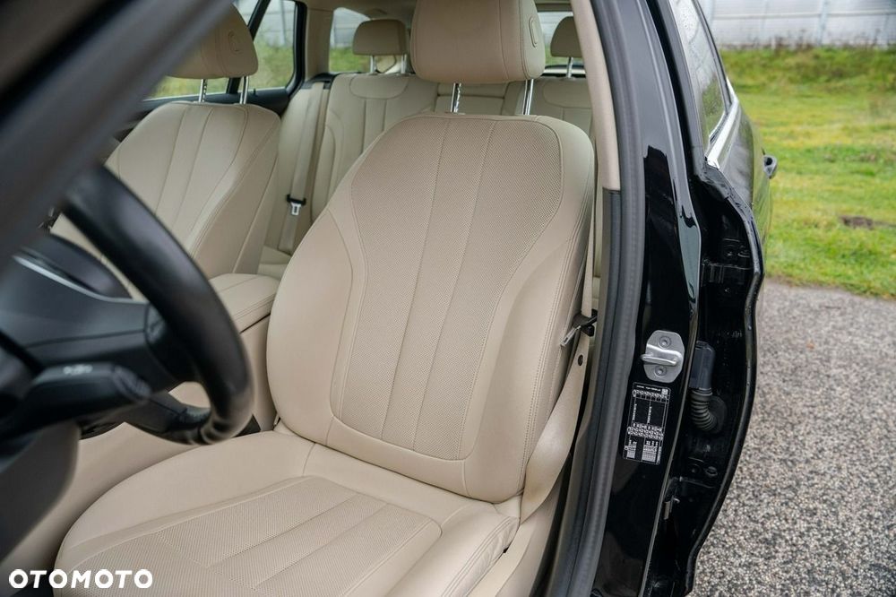 BMW Seria 5 518d Business Edition - 25
