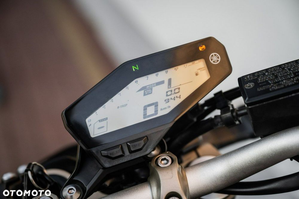 Yamaha MT - 9