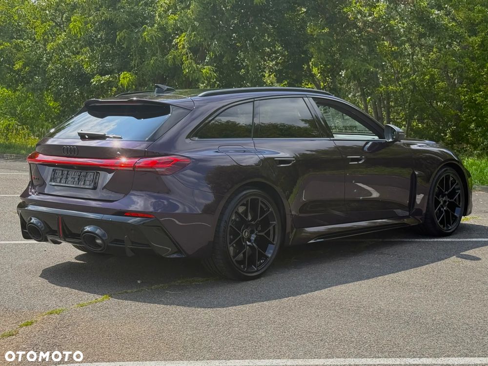 Audi RS5 Avant e-Hybrid 470kW Tiptronic - 12