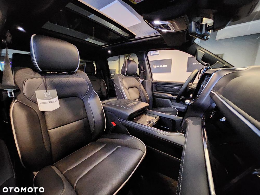 RAM 1500 - 21