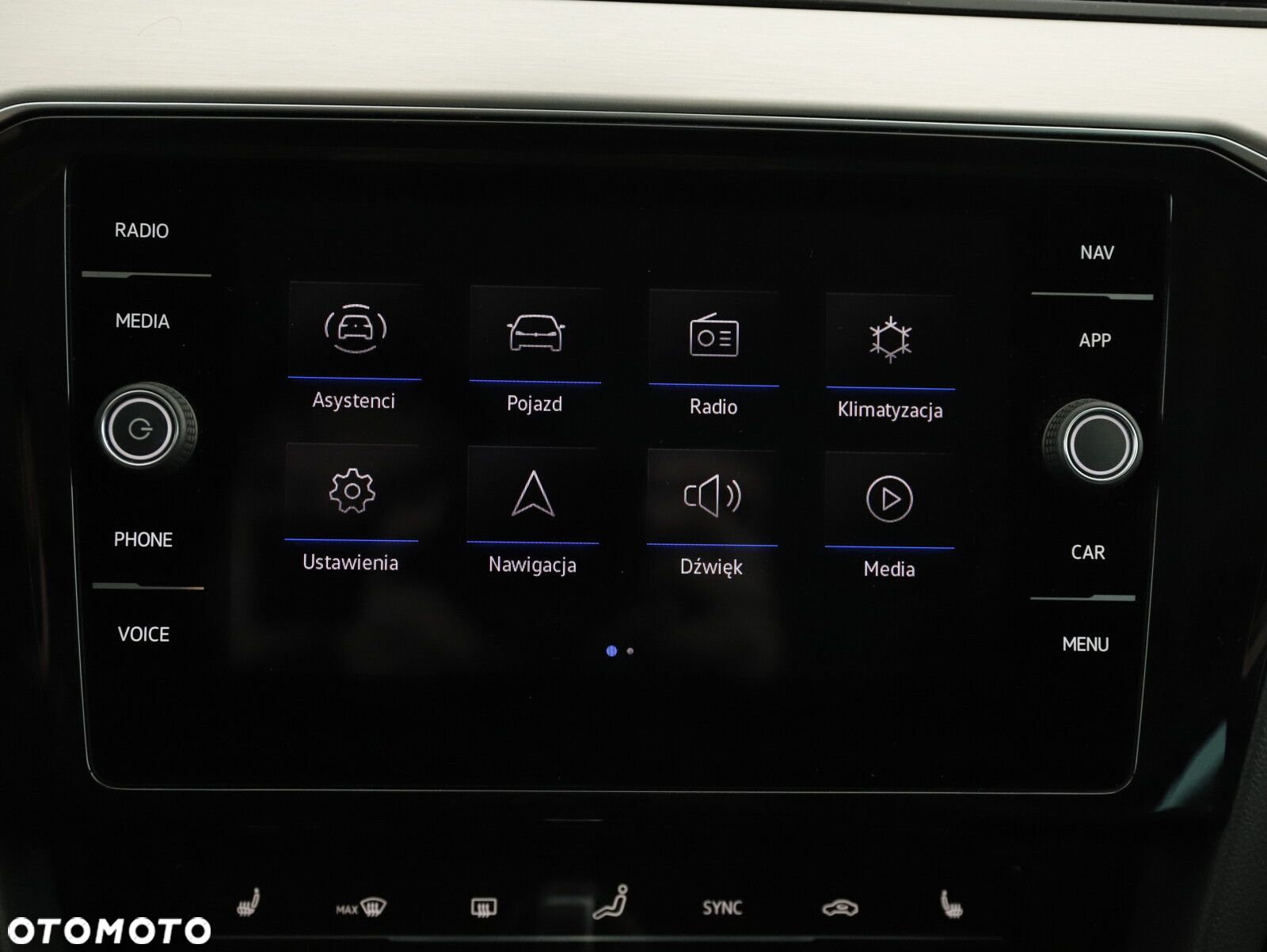 Volkswagen Passat - 17