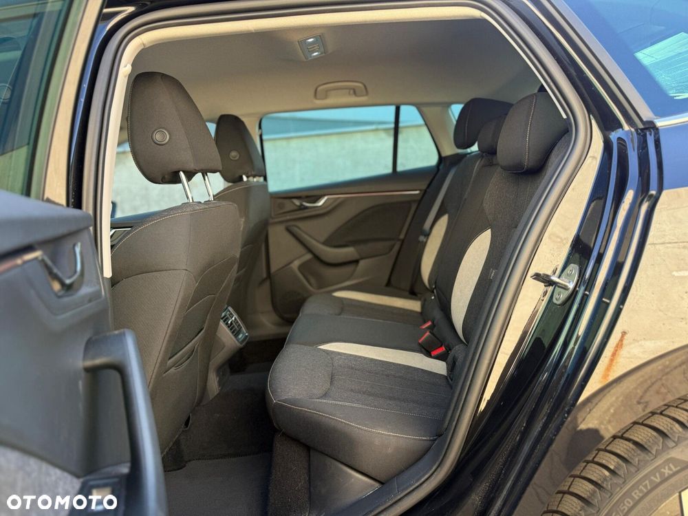 Skoda Scala 1.0 TSI Edition 130 DSG - 13