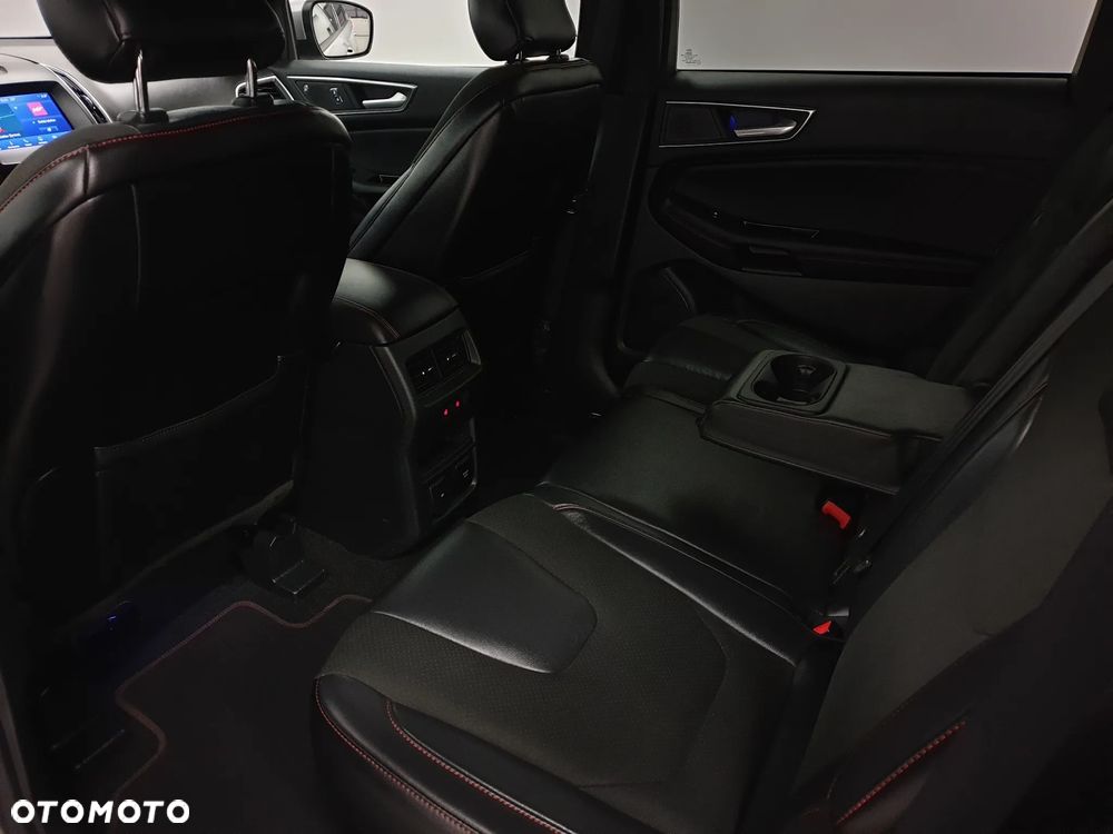 Ford Edge 2.0 EcoBlue Bi-Turbo 4x4 ST-LINE - 26