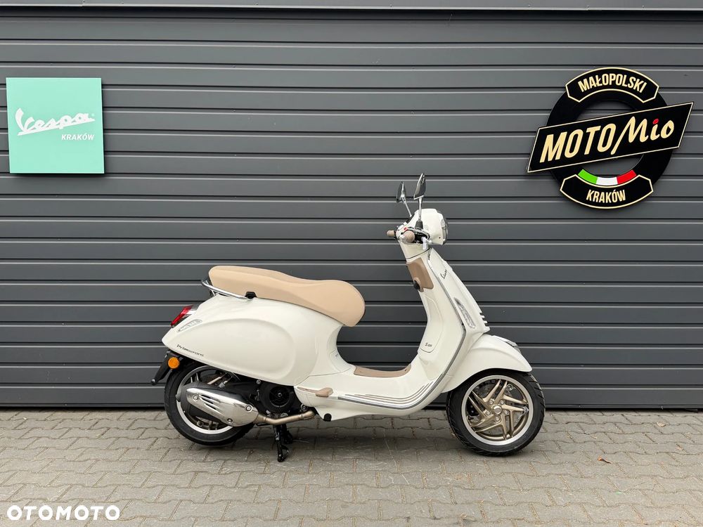Vespa Primavera - 7
