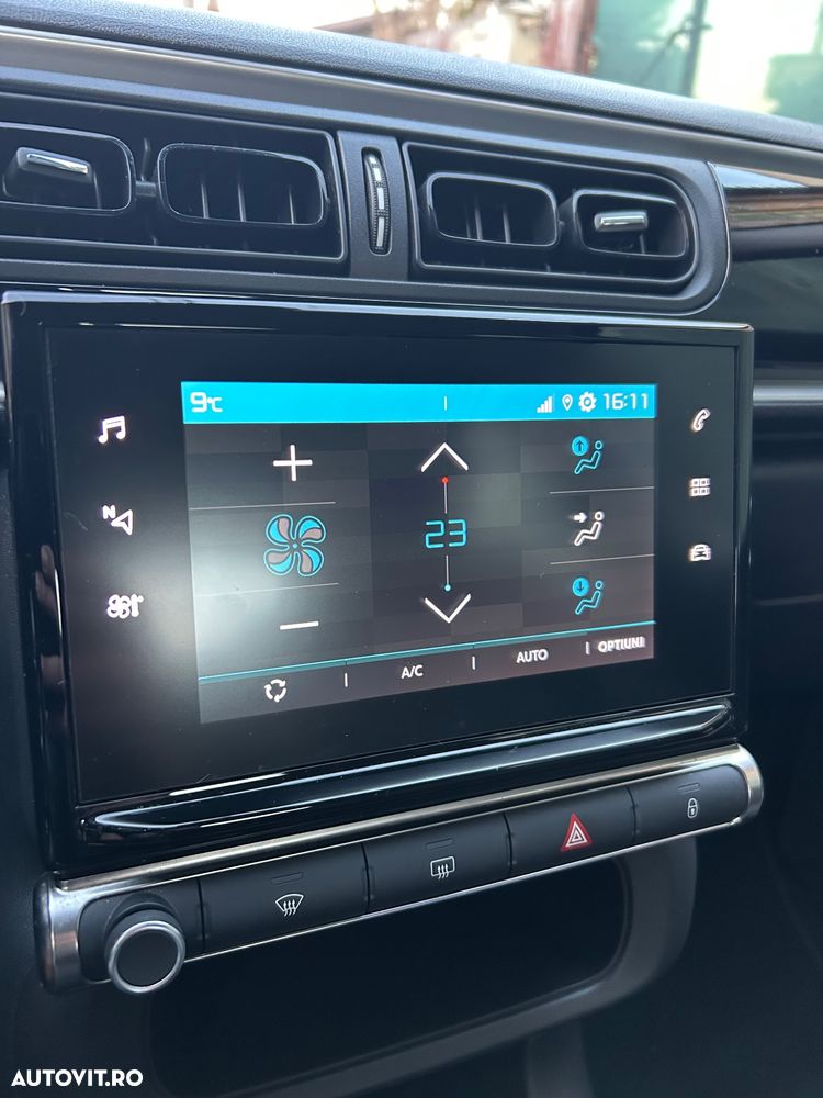 Citroën C3 1.2 PureTech BVM Shine - 8