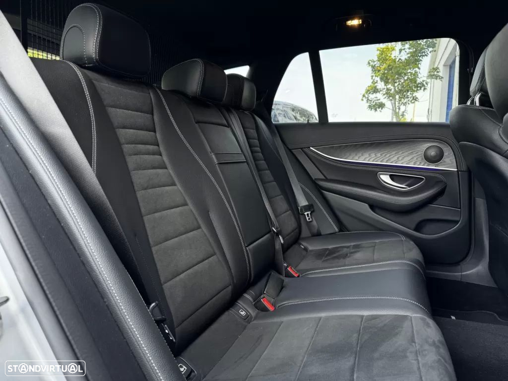 Mercedes-Benz E 220 d AMG Line - 19