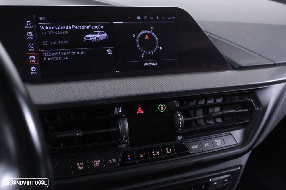 BMW 116 d Pack Desportivo M Auto - 27