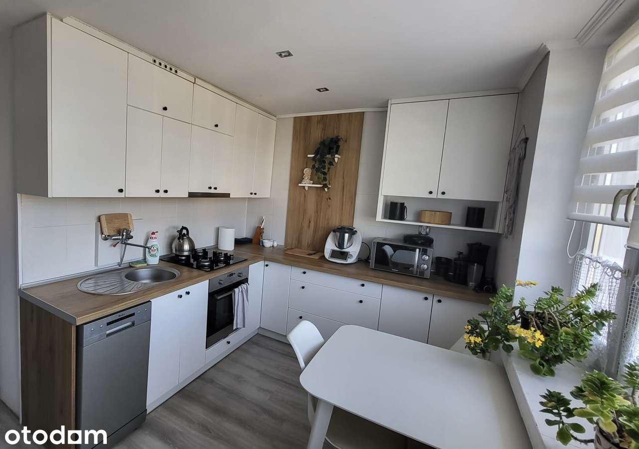 Mieszkanie 2-pokojowe do zamieszkania, balkon, garaż