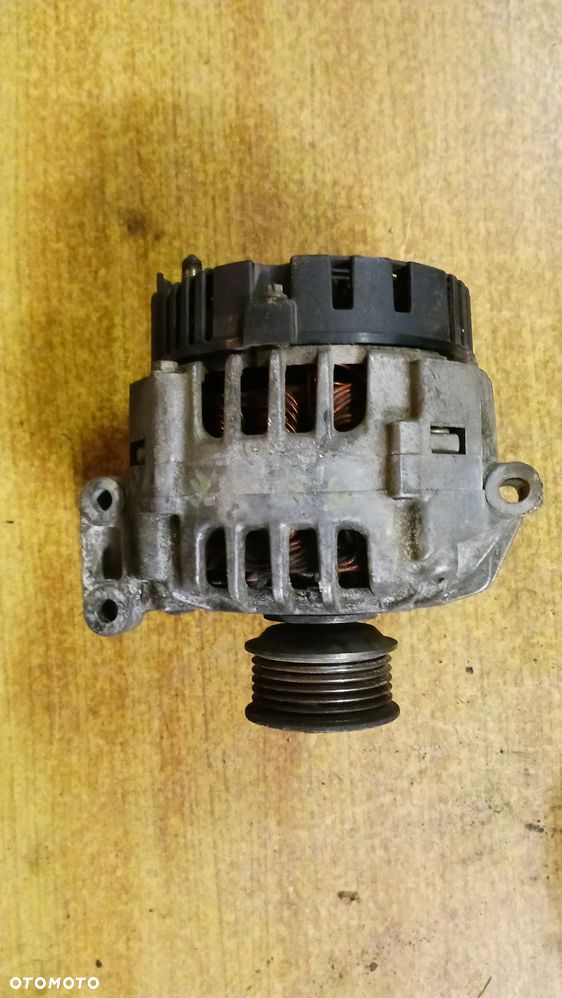 Alternator Renault Valeo 90A SG9B033 8200030635 Megane Scenic Kangoo Clio Laguna Thalia - 1