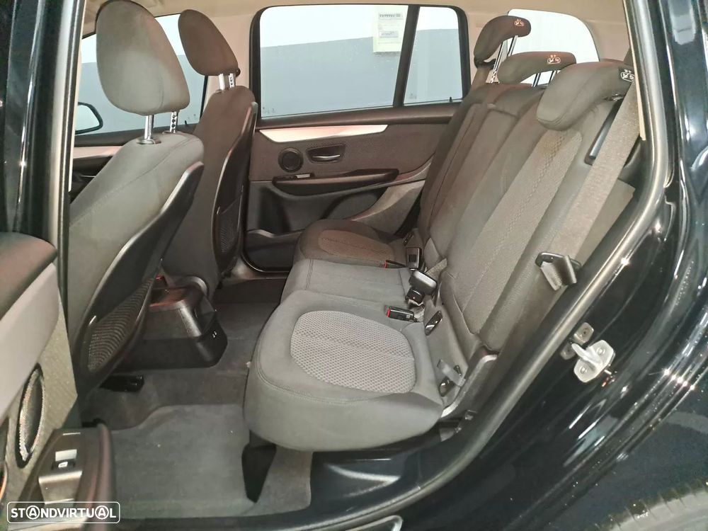 BMW 216 Gran Tourer i 7L Advantage - 7
