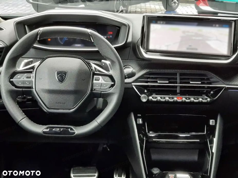 Peugeot 2008 - 10
