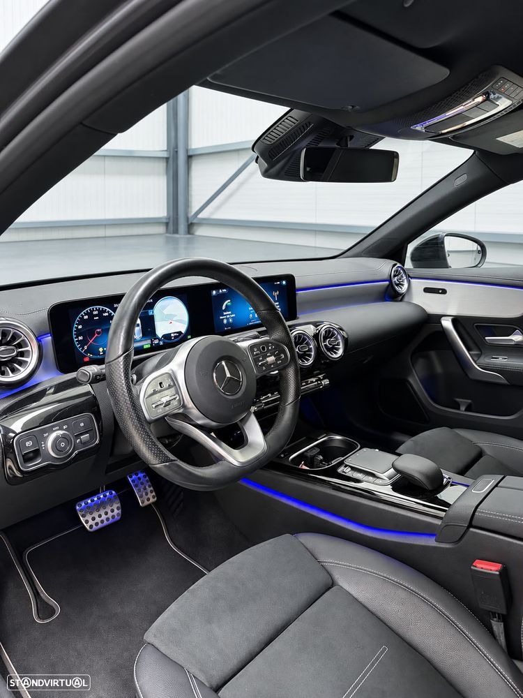 Mercedes-Benz A 250 - 13