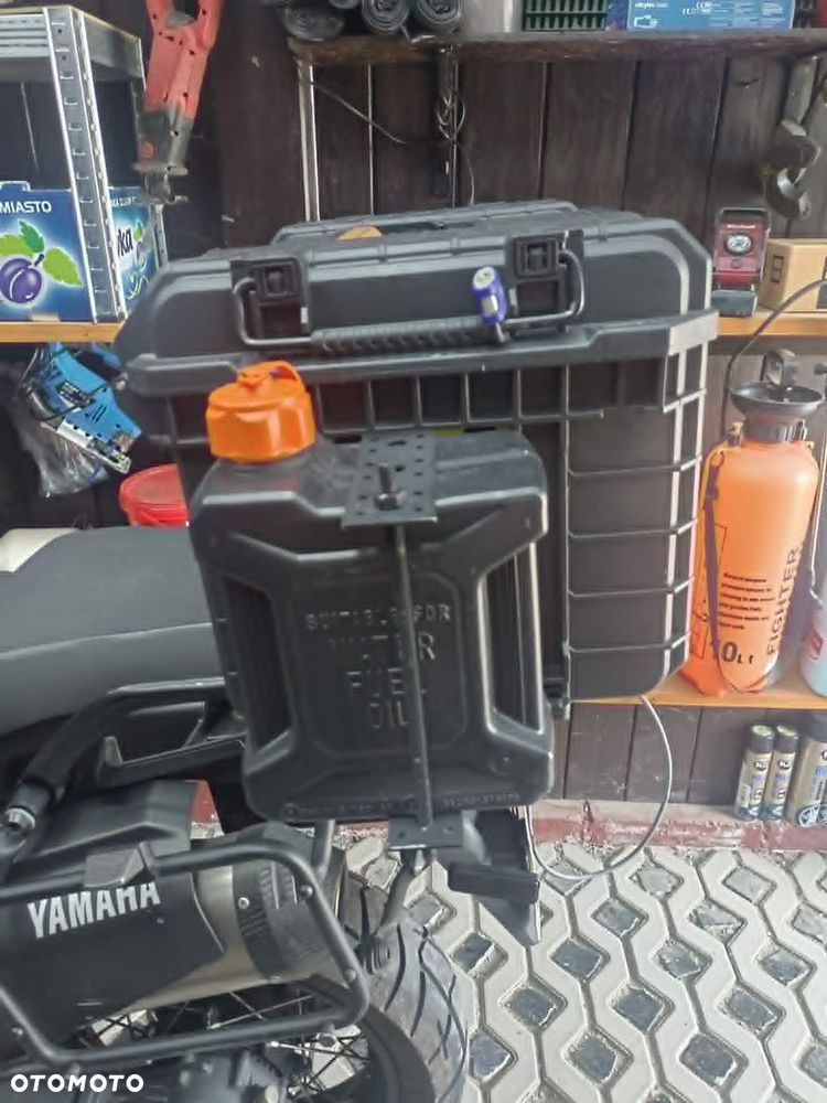 duzy Kufer centralny motocyklowy stelaz kufra centralnego monokey yamaha super tenere 1200 1200z 1200ze pojemnik Kanister motocyklowy GIVI TAN01 na olej wode paliwo - 3
