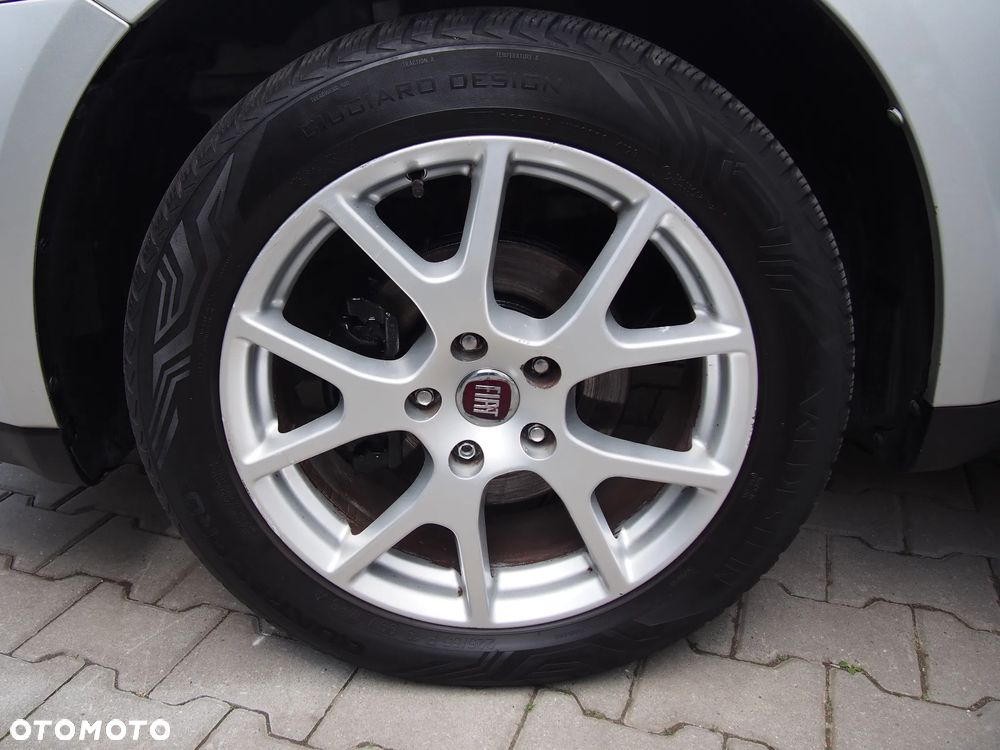 Fiat Freemont 2.0 Multijet 16V DPF Urban - 23