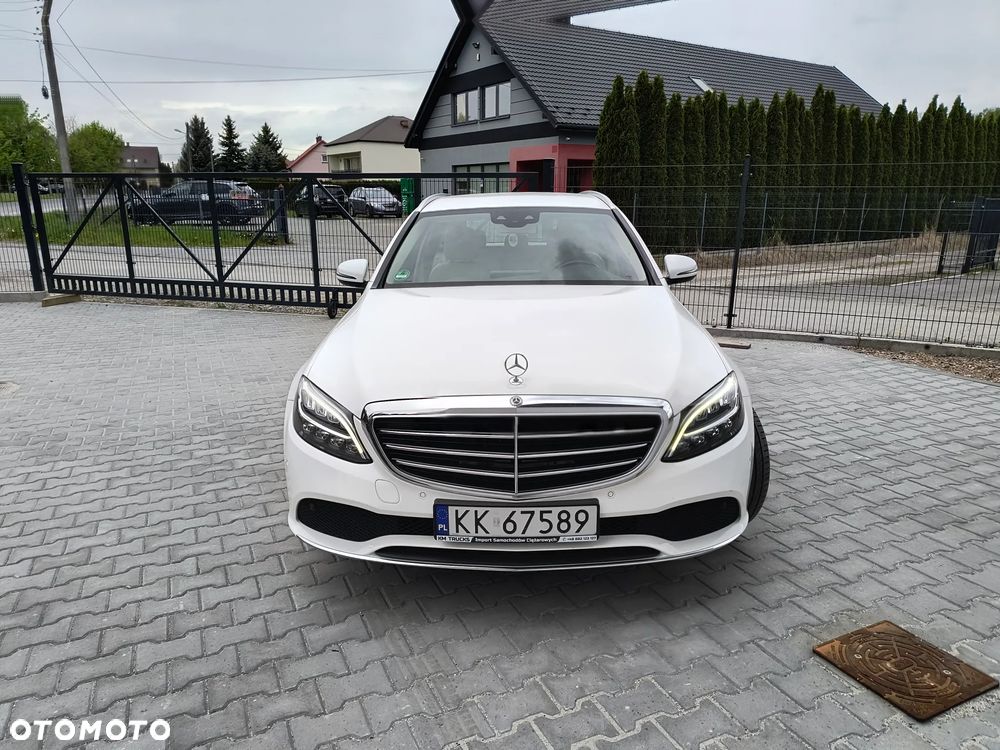 Mercedes-Benz Klasa C 220 d 9G-TRONIC Exclusive - 2
