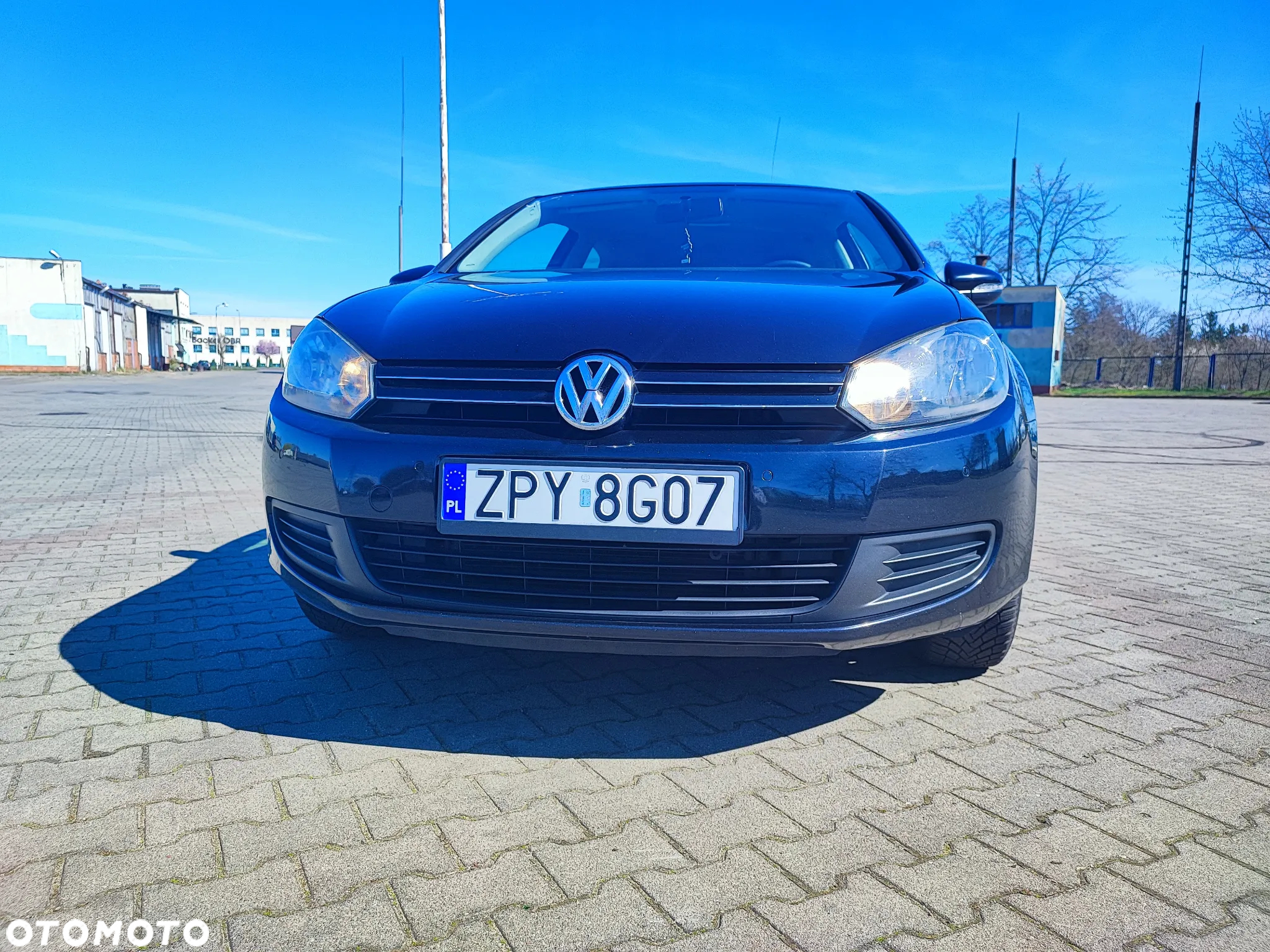 Volkswagen Golf 1.6 Comfortline - 25
