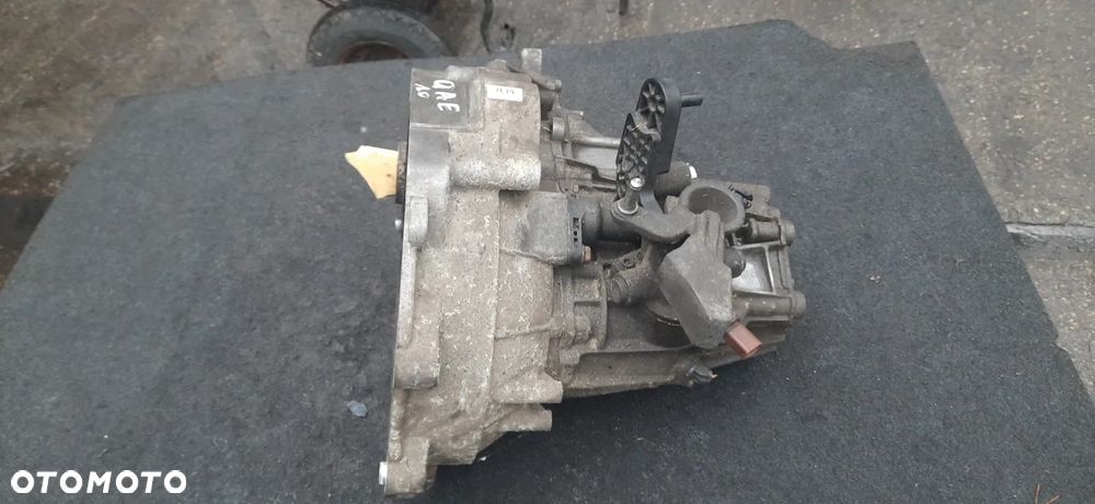 Skoda Seat Volkswagen Silnik 1.0 CHY Skrzynia biegów QAE - 7