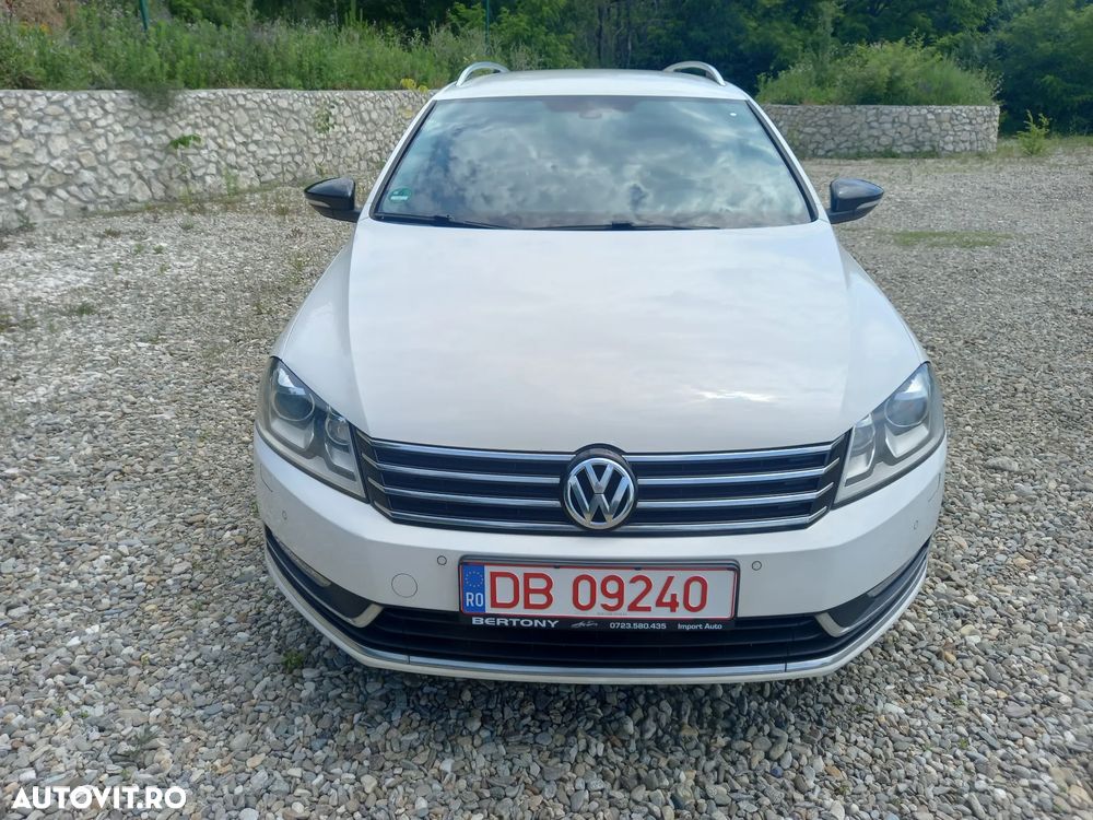 Volkswagen Passat 2.0 TDI BlueMotion Technology Comfortline - 12