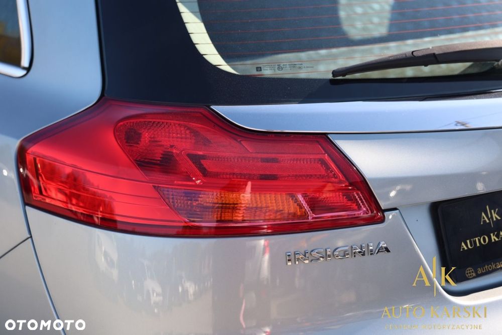 Opel Insignia - 17