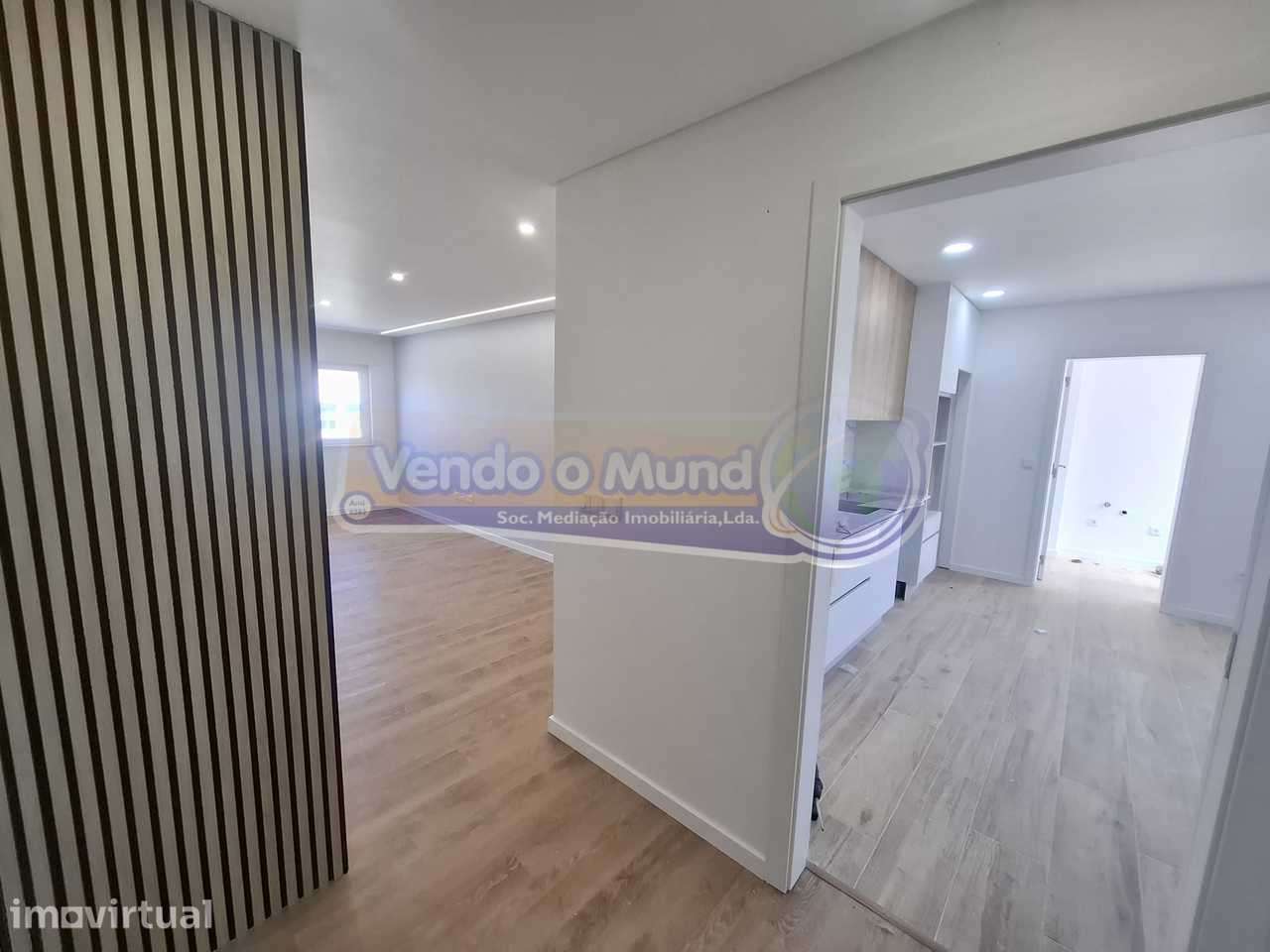 Apartamento T3 em Coruche (CRCH181) - Grande imagem: 2/16