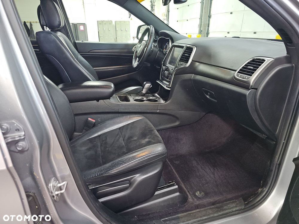 Jeep Grand Cherokee 3.6 V6 Overland - 11