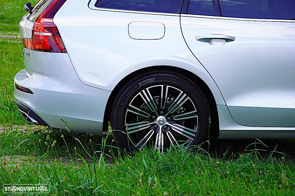 Volvo V60 2.0 D4 Inscription Geartronic - 11