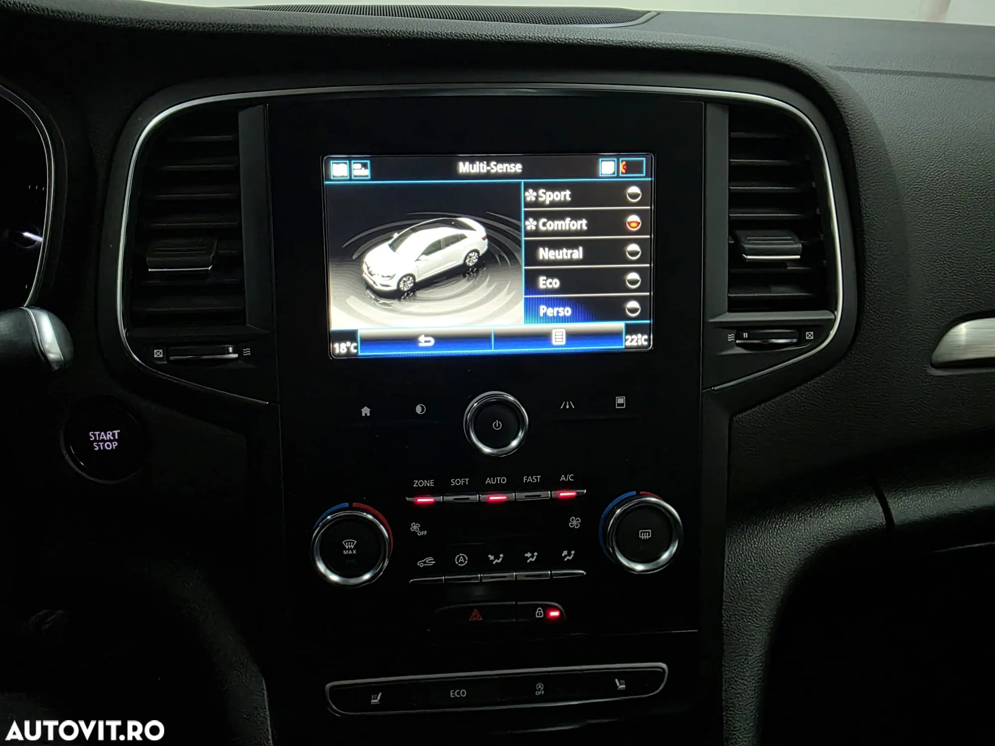Renault Megane TCe Intens - 5