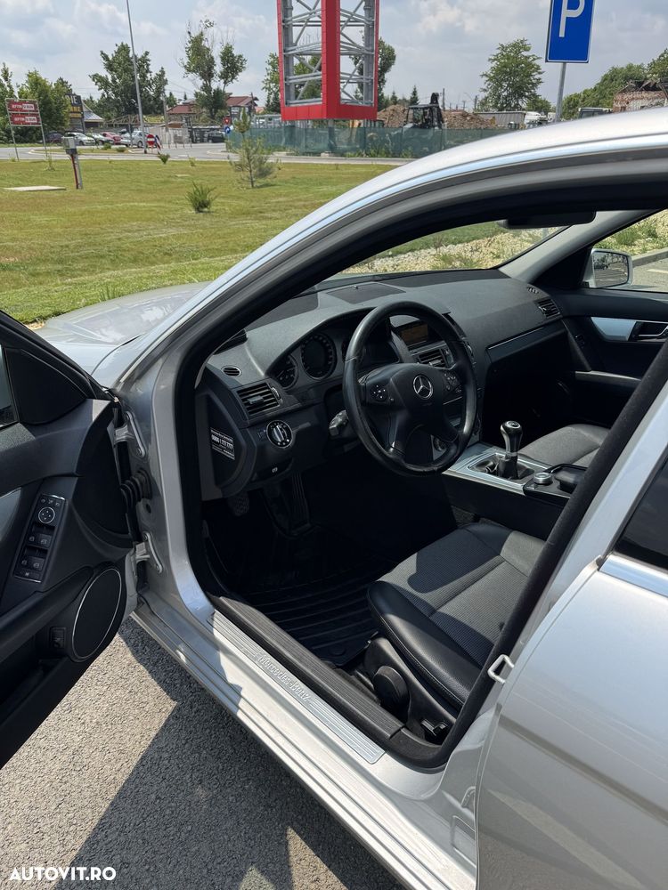 Mercedes-Benz C 200 CDI DPF (BlueEFFICIENCY) Avantgarde - 5