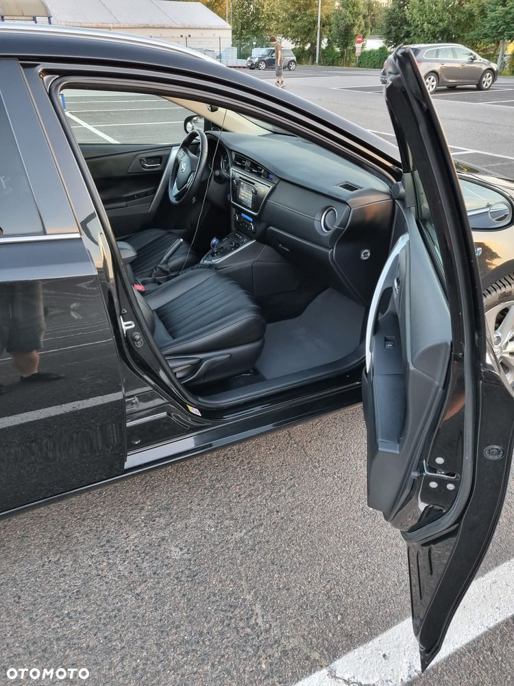 Toyota Auris - 5