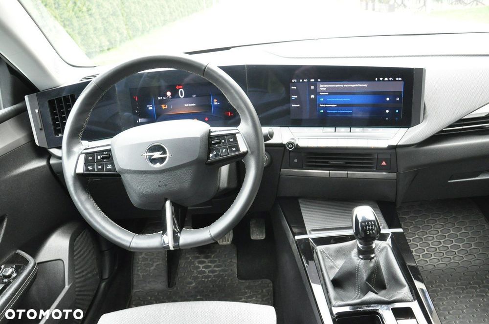 Opel Astra 1.2 T Business Edition S&S - 17