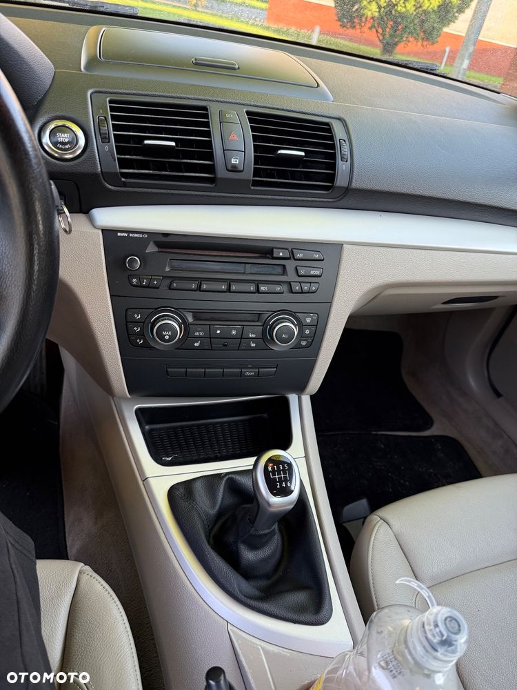 BMW Seria 1 118d - 10