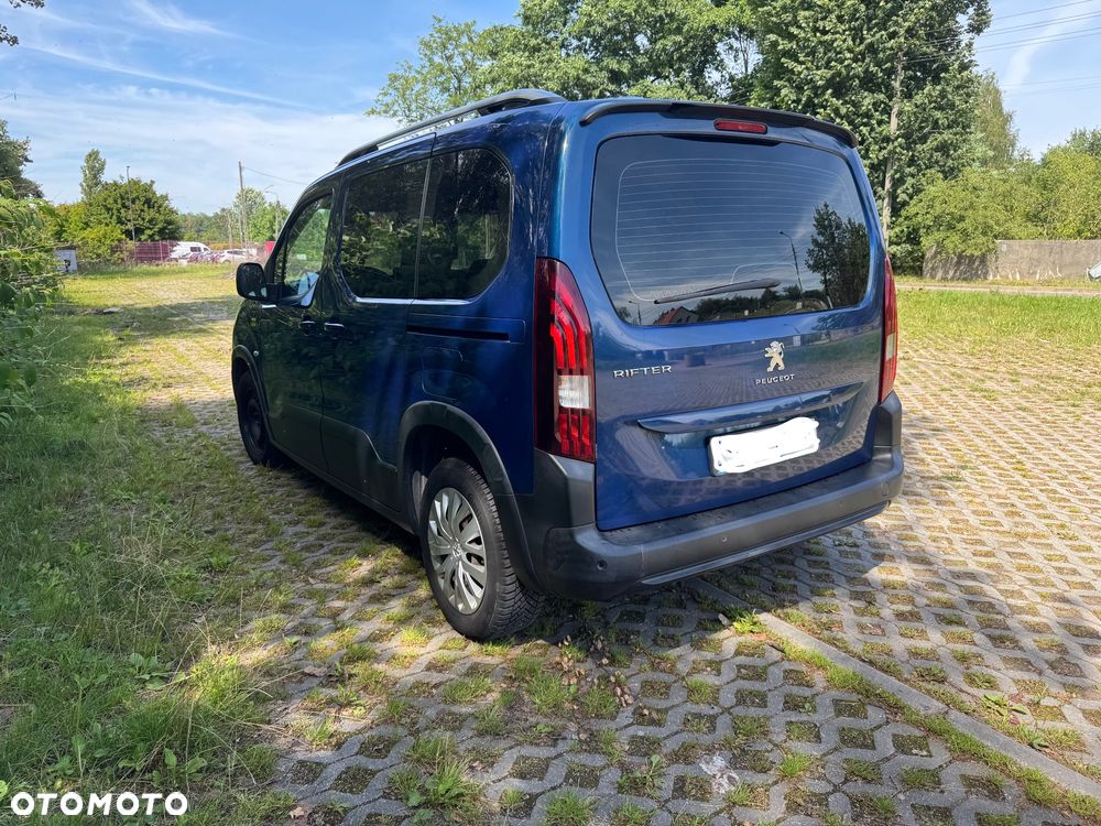 Peugeot Rifter 1.2 PureTech Allure S&S - 3
