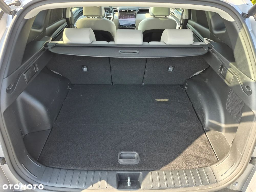 Hyundai Tucson 1.6 T-GDi Platinum 4WD DCT - 24