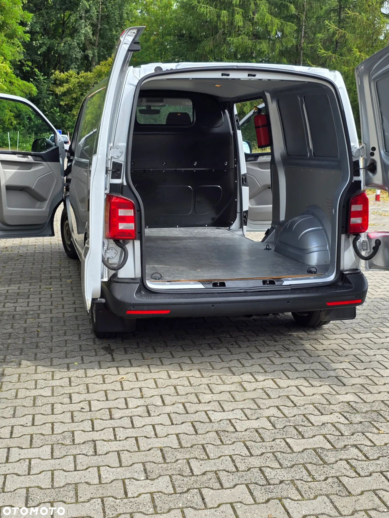 Volkswagen Transporter - 13