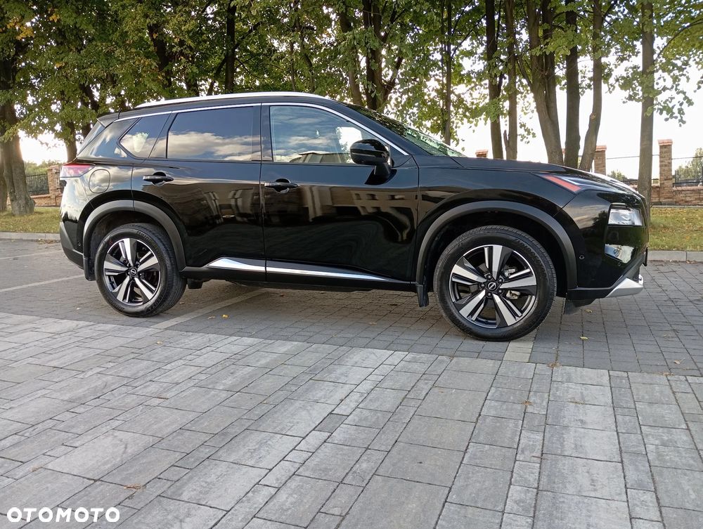 Nissan Rogue - 35