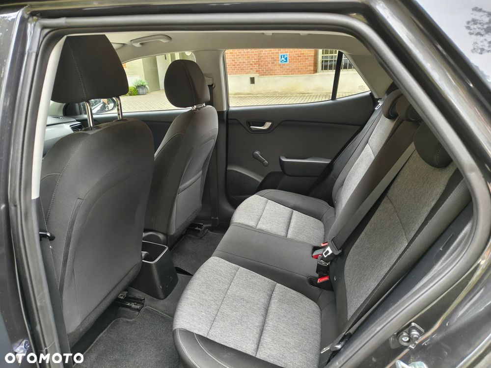 Kia Stonic 1.4 M - 11