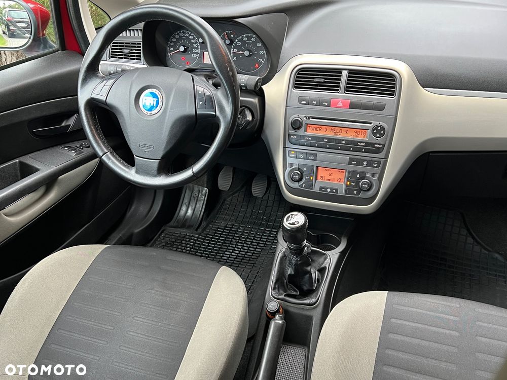 Fiat Grande Punto 1.4 8V Emotion - 23