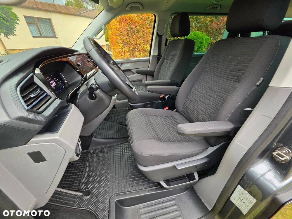 Volkswagen Caravelle 6.1 2.0 TDI L2 Comfortline DSG - 14