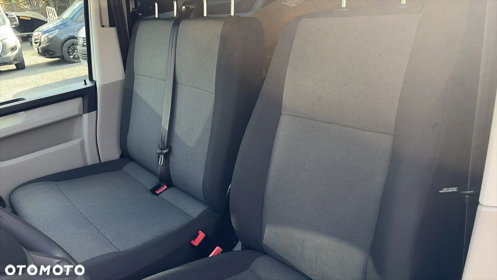 Volkswagen Transporter - 19
