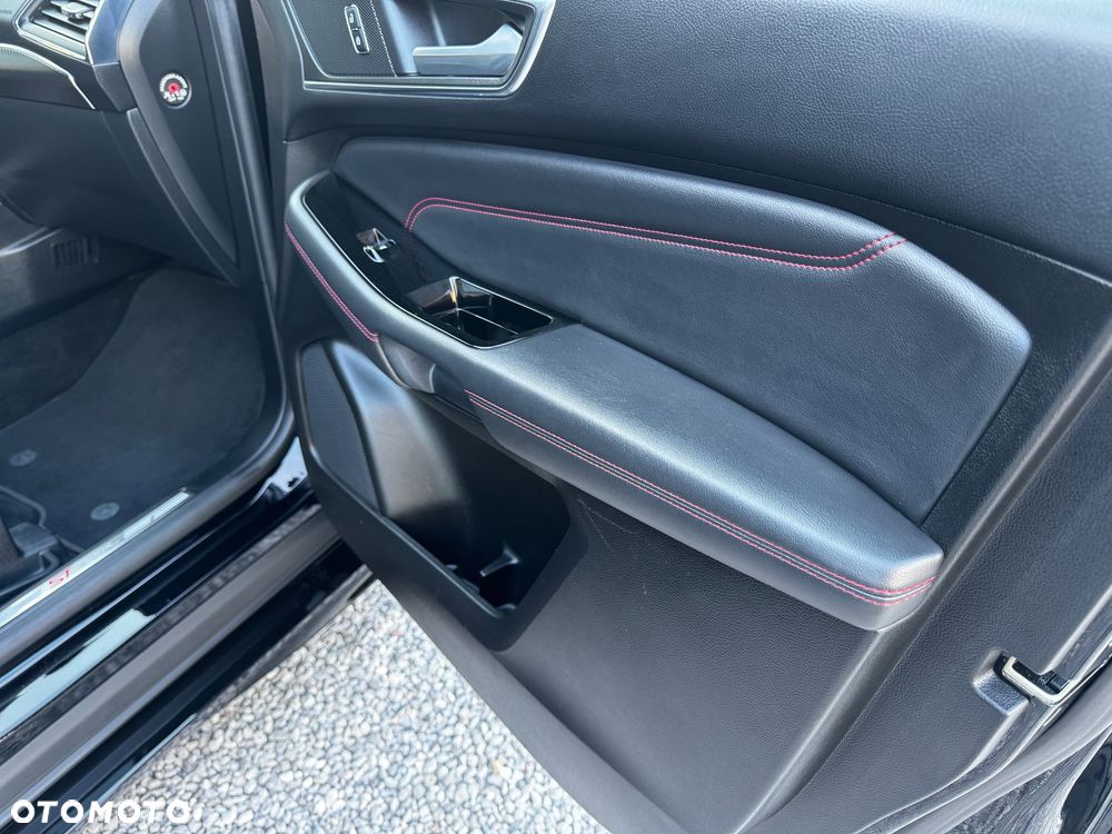 Ford S-Max 2.0 TDCi ST-Line PowerShift - 28