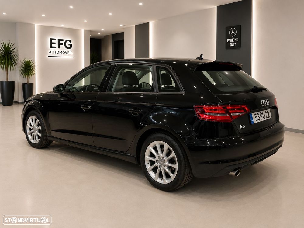 Audi A3 Sportback 1.6 TDI Attraction - 3