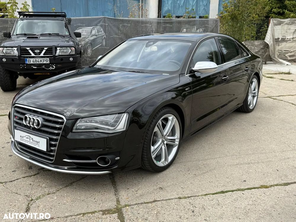Audi S8 Standard - 3