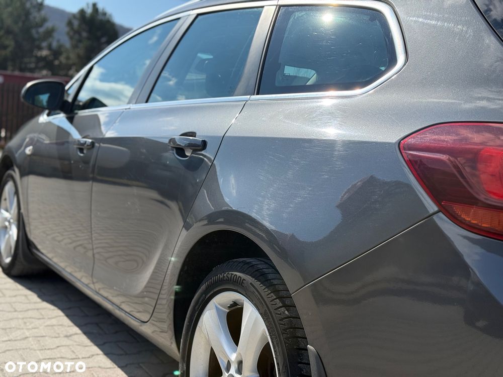 Opel Astra 1.4 Turbo Sport - 19