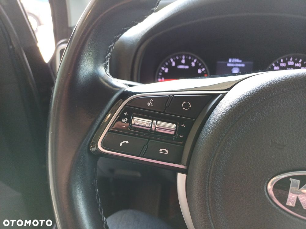 Kia Sportage 1.6 GDI M 2WD - 19