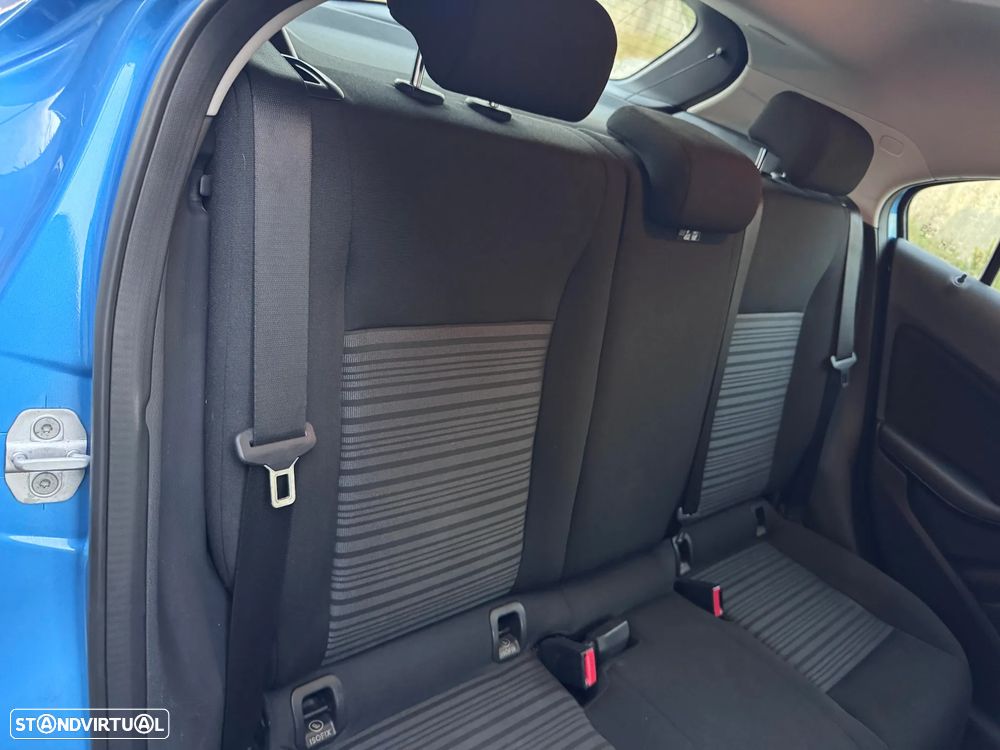 Mercedes-Benz A 180 - 11