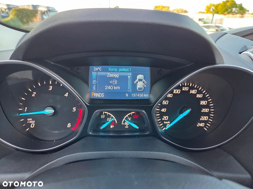 Ford Kuga 2.0 TDCi 4x4 Individual - 25