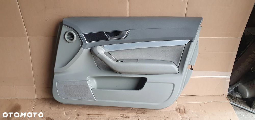 Boczek tapicerka prawy przód przednia prawa Audi A6 C6 - 1