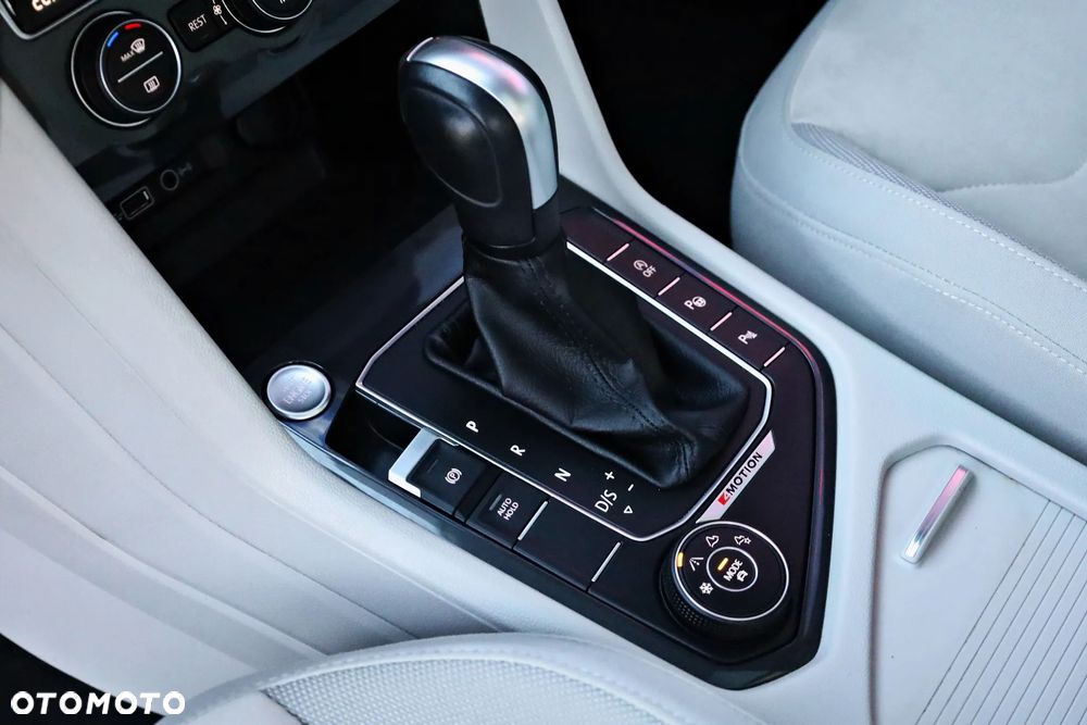 Volkswagen Tiguan Allspace 2.0 TDI 4Mot SCR Highline DSG - 39